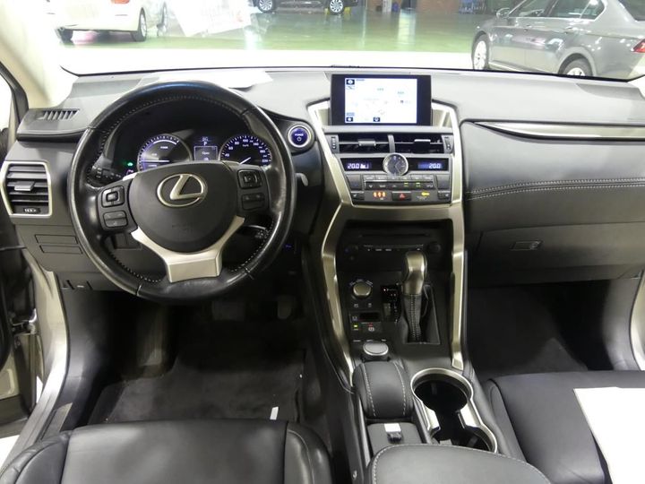 Photo 8 VIN: JTJBJRBZ202057226 - LEXUS NX 300H 