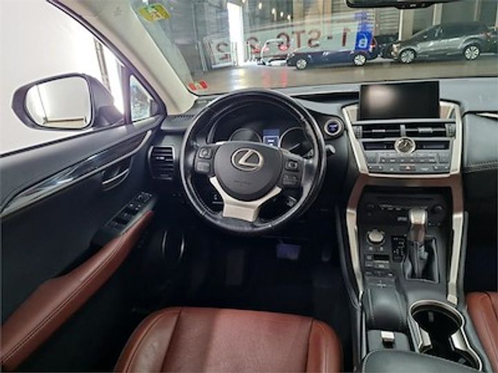 Photo 8 VIN: JTJBJRBZ202068467 - LEXUS NX 300H 