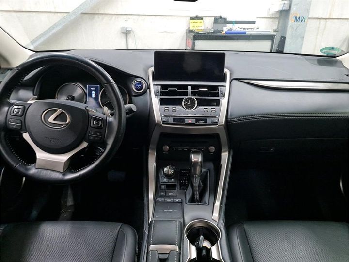 Photo 9 VIN: JTJBJRBZ202076052 - LEXUS NX 300H 