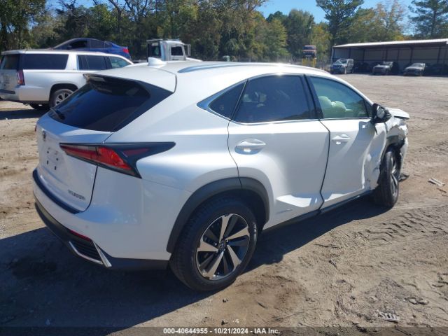 Photo 3 VIN: JTJBJRBZ3K2123334 - LEXUS NX 