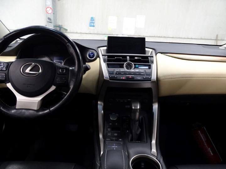 Photo 8 VIN: JTJBJRBZ402022073 - LEXUS NX 