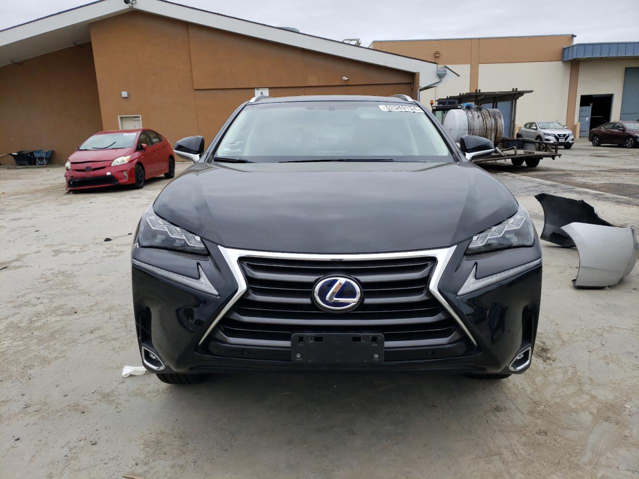 Photo 4 VIN: JTJBJRBZ6G2033439 - LEXUS NX 