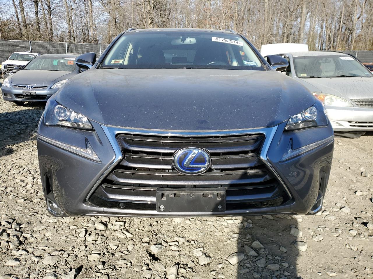 Photo 4 VIN: JTJBJRBZ6H2066653 - LEXUS NX 