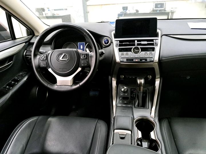 Photo 11 VIN: JTJBJRBZ702158715 - LEXUS NX 300H 