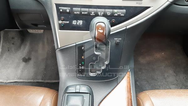 Photo 21 VIN: JTJBK11A6D2456124 - LEXUS RX 350 