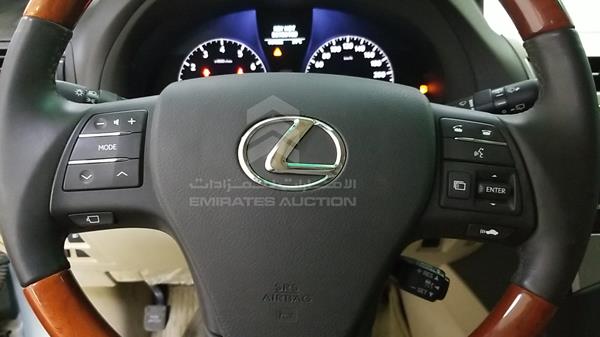 Photo 14 VIN: JTJBK11A8A2007345 - LEXUS RX 350 