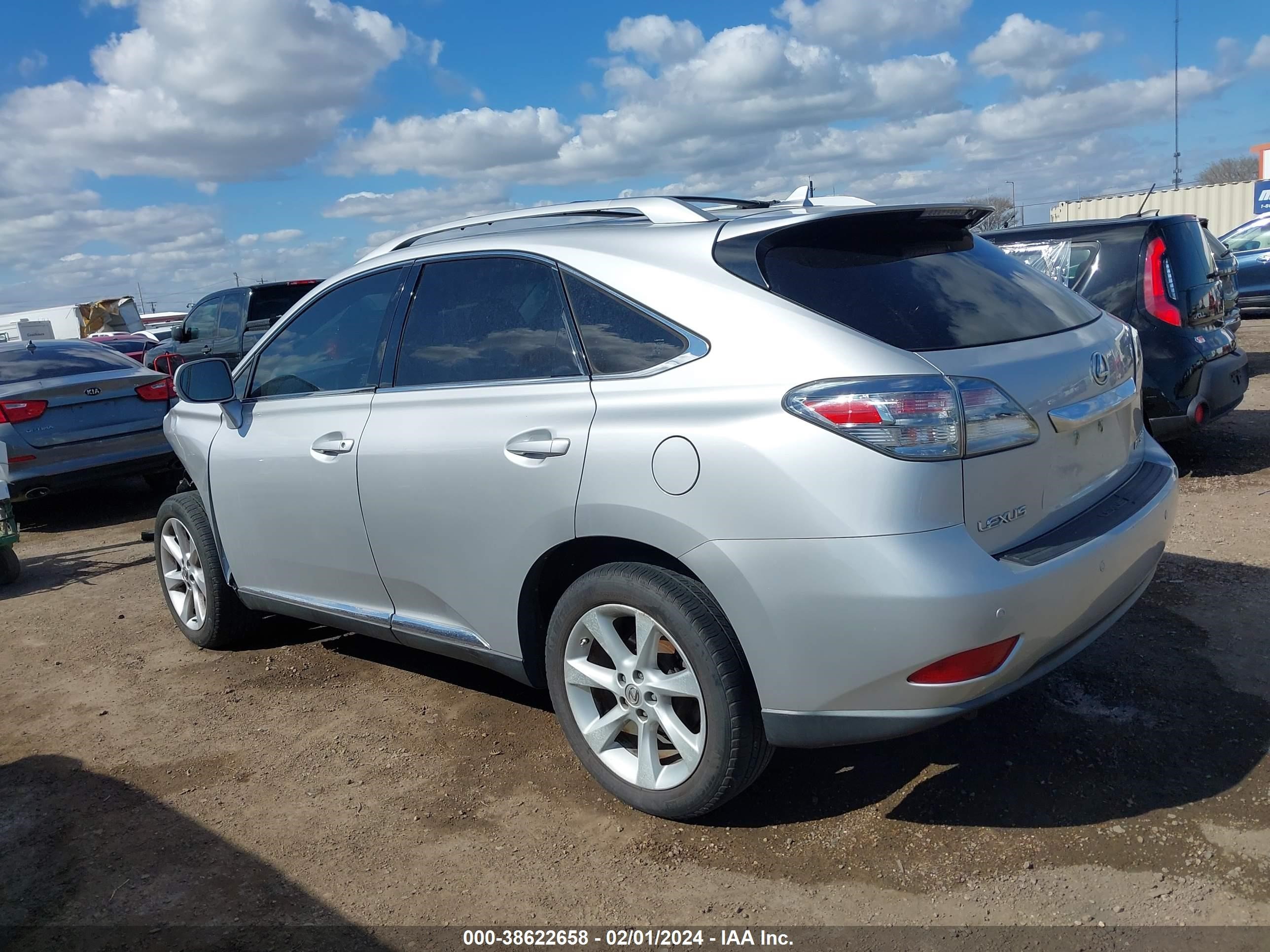 Photo 12 VIN: JTJBK1BA3A2412060 - LEXUS RX 