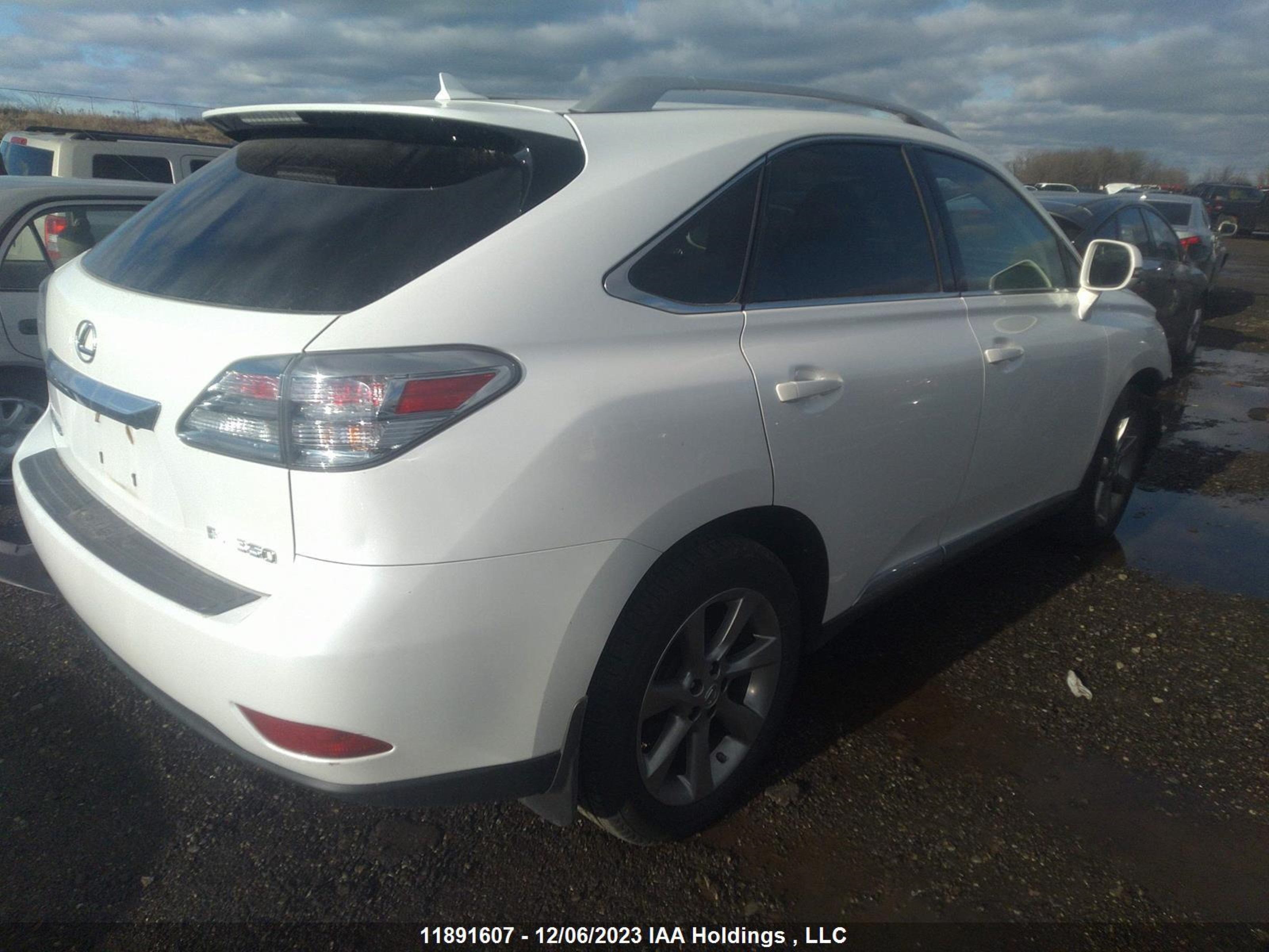 Photo 3 VIN: JTJBK1BA3A2417985 - LEXUS RX 