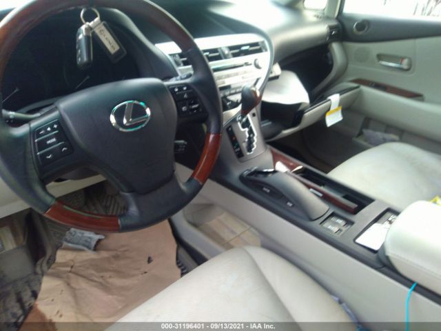 Photo 4 VIN: JTJBK1BA8A2002872 - LEXUS RX 350 