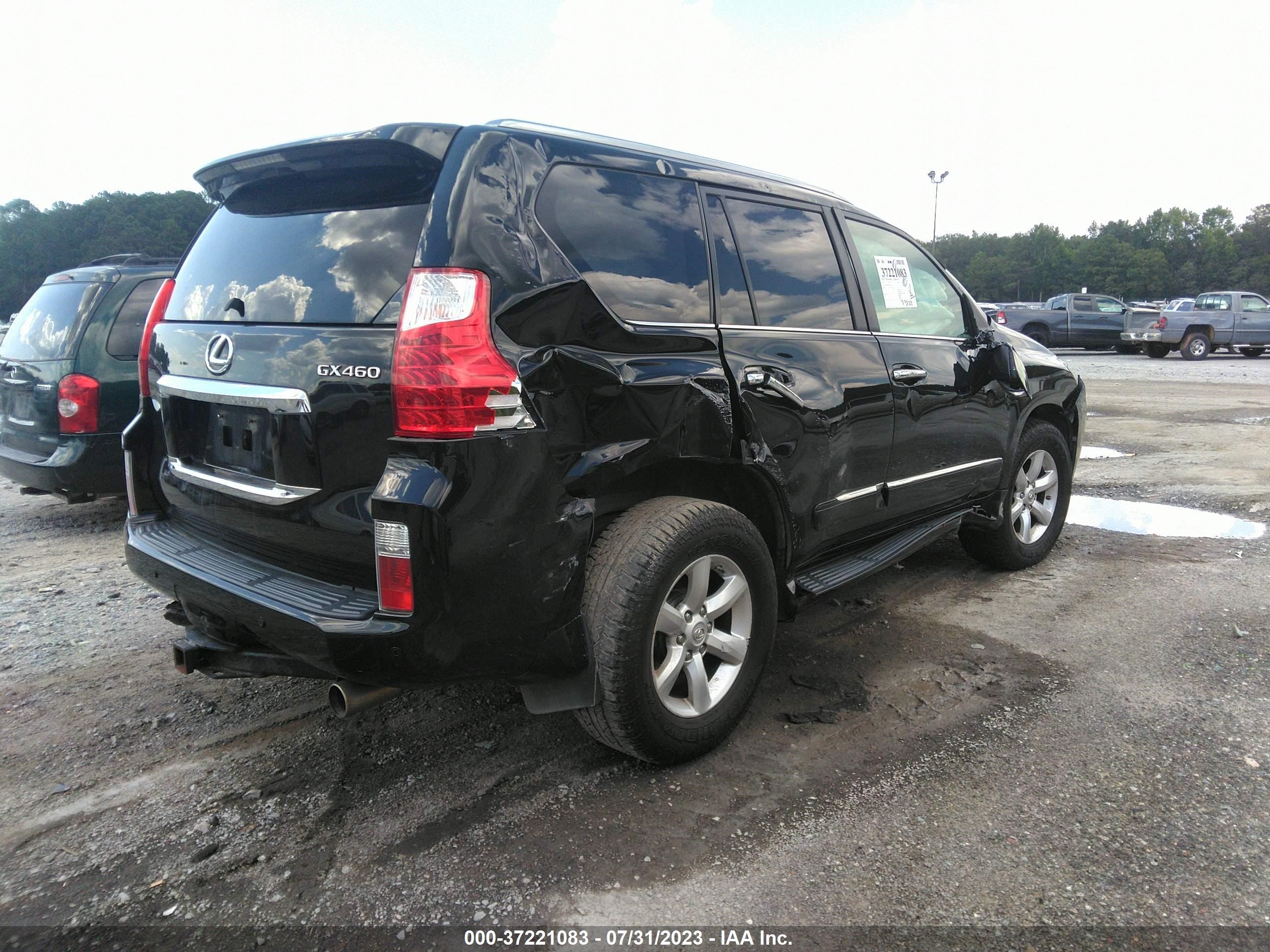 Photo 3 VIN: JTJBM7FX0D5056049 - LEXUS GX 