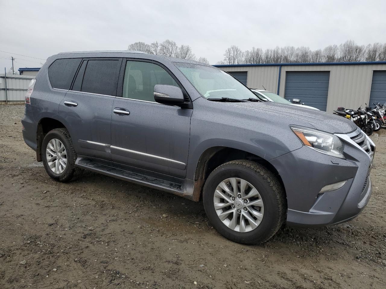 Photo 3 VIN: JTJBM7FX1J5190306 - LEXUS GX 