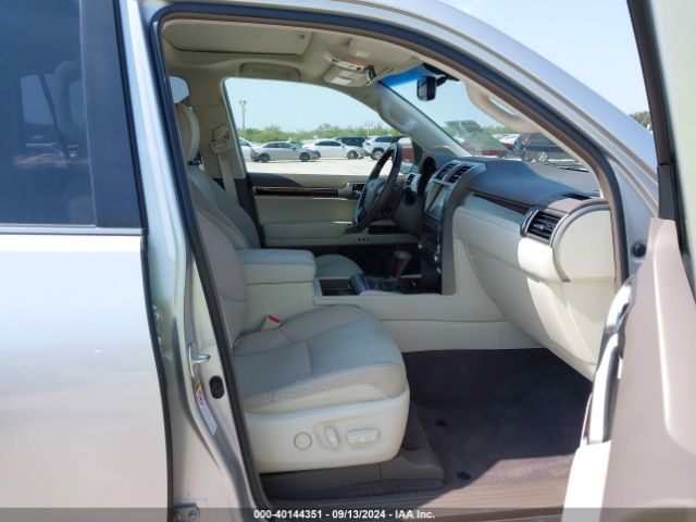 Photo 4 VIN: JTJBM7FX1J5197336 - LEXUS GX 