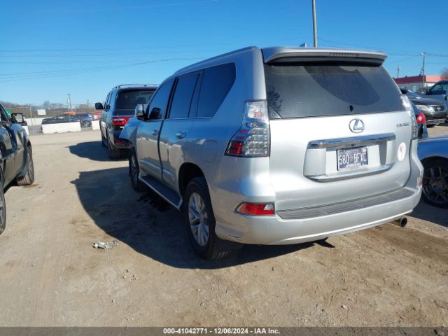 Photo 2 VIN: JTJBM7FX1J5208299 - LEXUS GX 