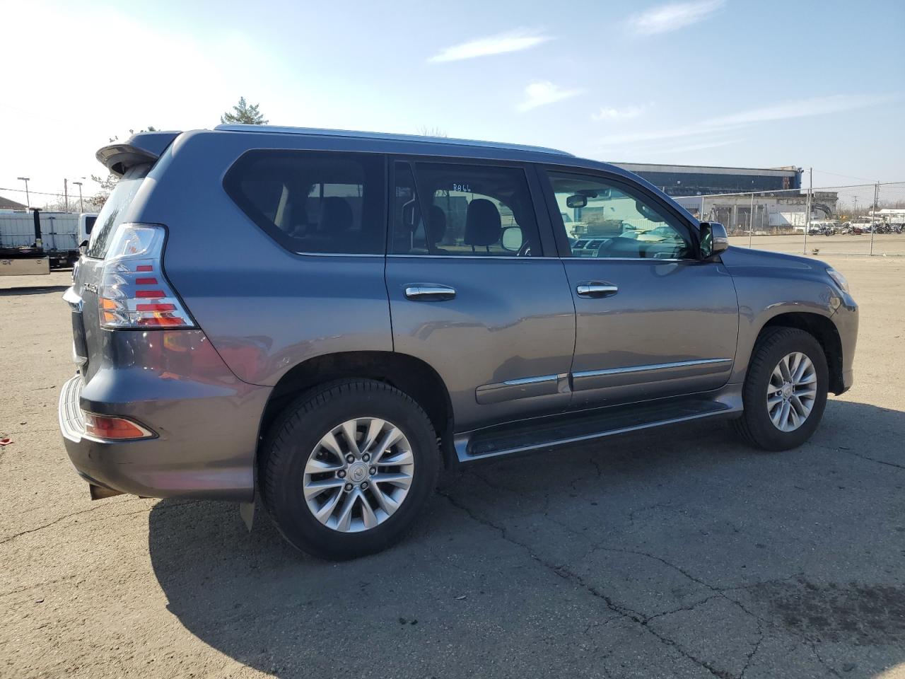 Photo 2 VIN: JTJBM7FX2G5130799 - LEXUS GX 