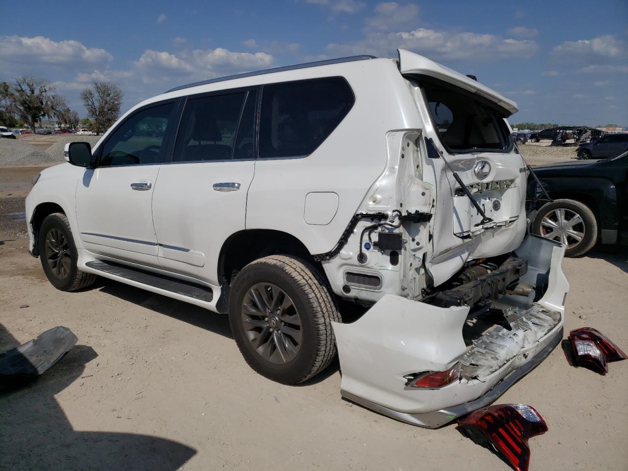 Photo 1 VIN: JTJBM7FX2H5151685 - LEXUS GX 