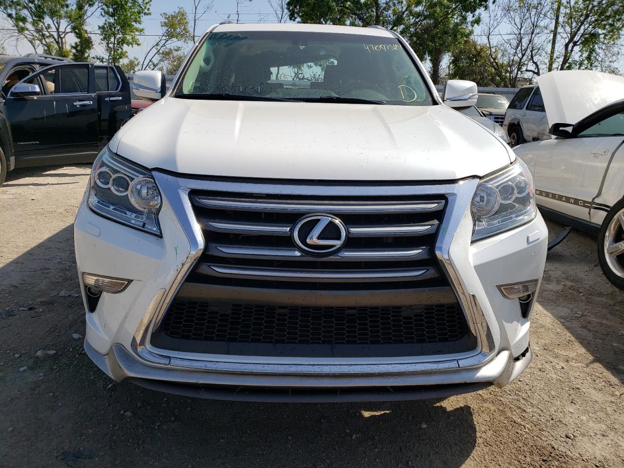 Photo 4 VIN: JTJBM7FX2H5151685 - LEXUS GX 