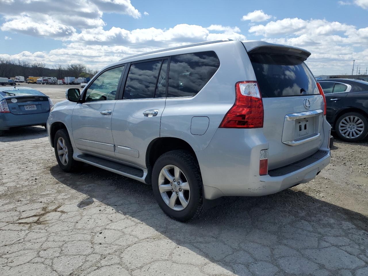 Photo 1 VIN: JTJBM7FX3D5057146 - LEXUS GX 