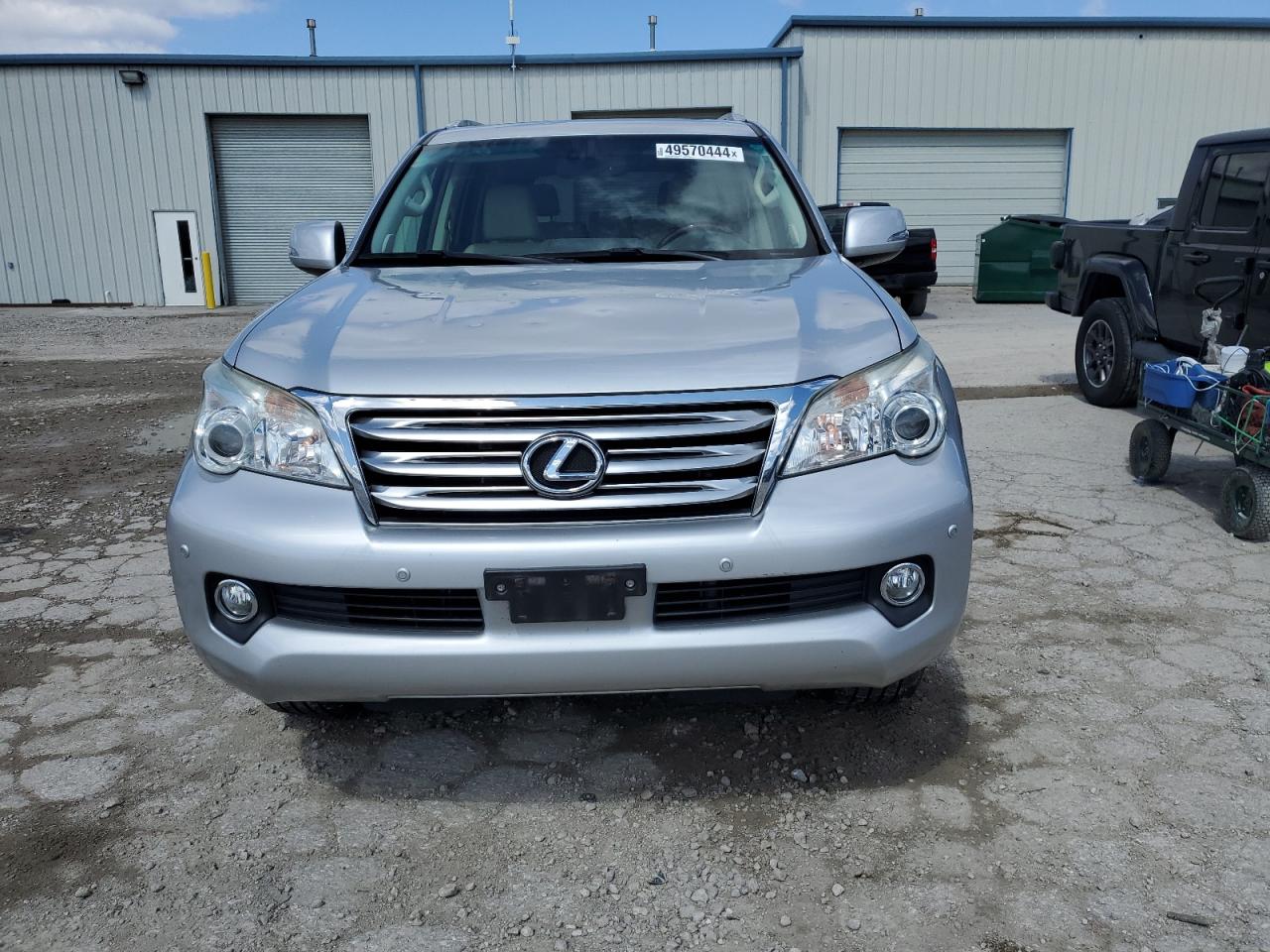 Photo 4 VIN: JTJBM7FX3D5057146 - LEXUS GX 