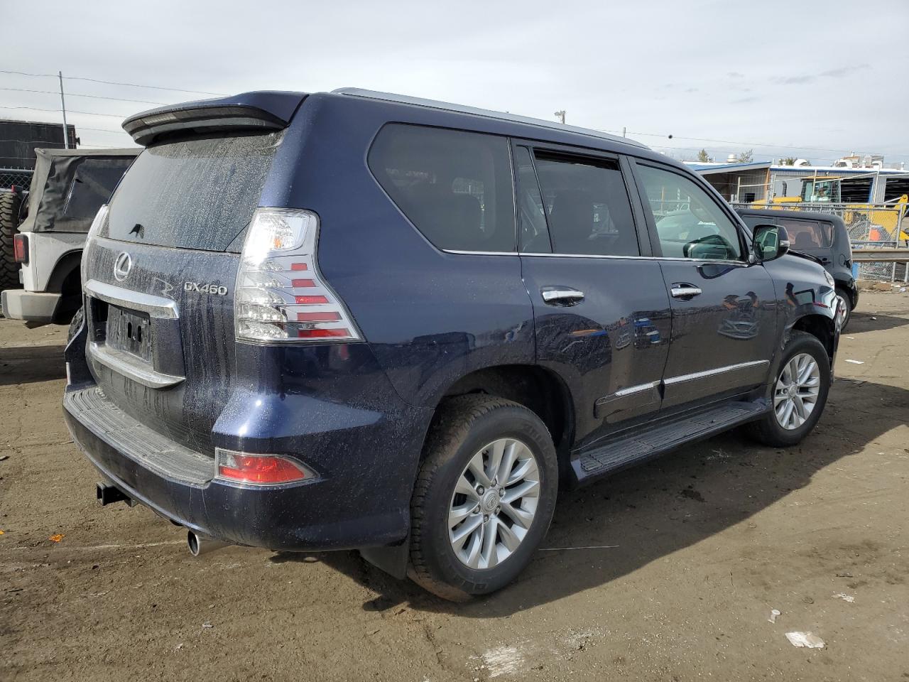 Photo 2 VIN: JTJBM7FX3J5186404 - LEXUS GX 