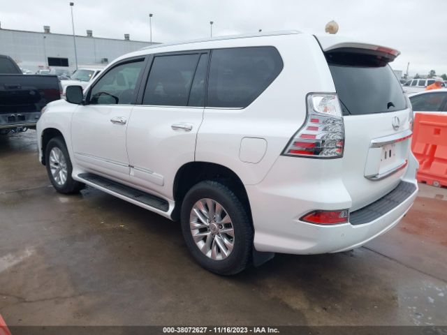 Photo 2 VIN: JTJBM7FX3J5204741 - LEXUS 460 