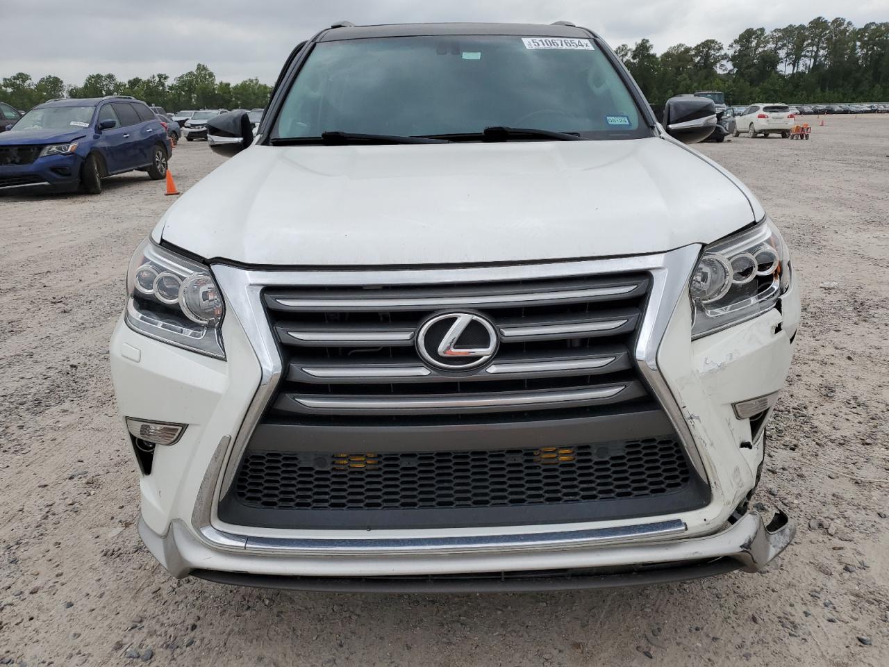 Photo 4 VIN: JTJBM7FX3J5207932 - LEXUS GX 