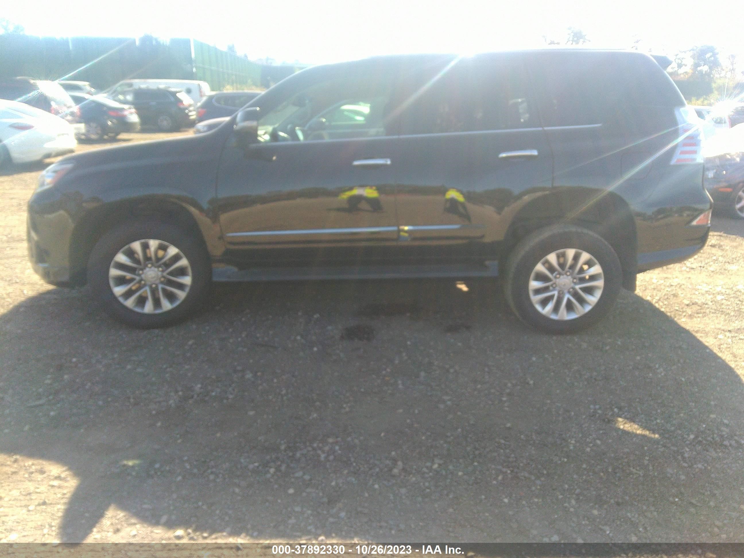 Photo 14 VIN: JTJBM7FX3J5210037 - LEXUS GX 