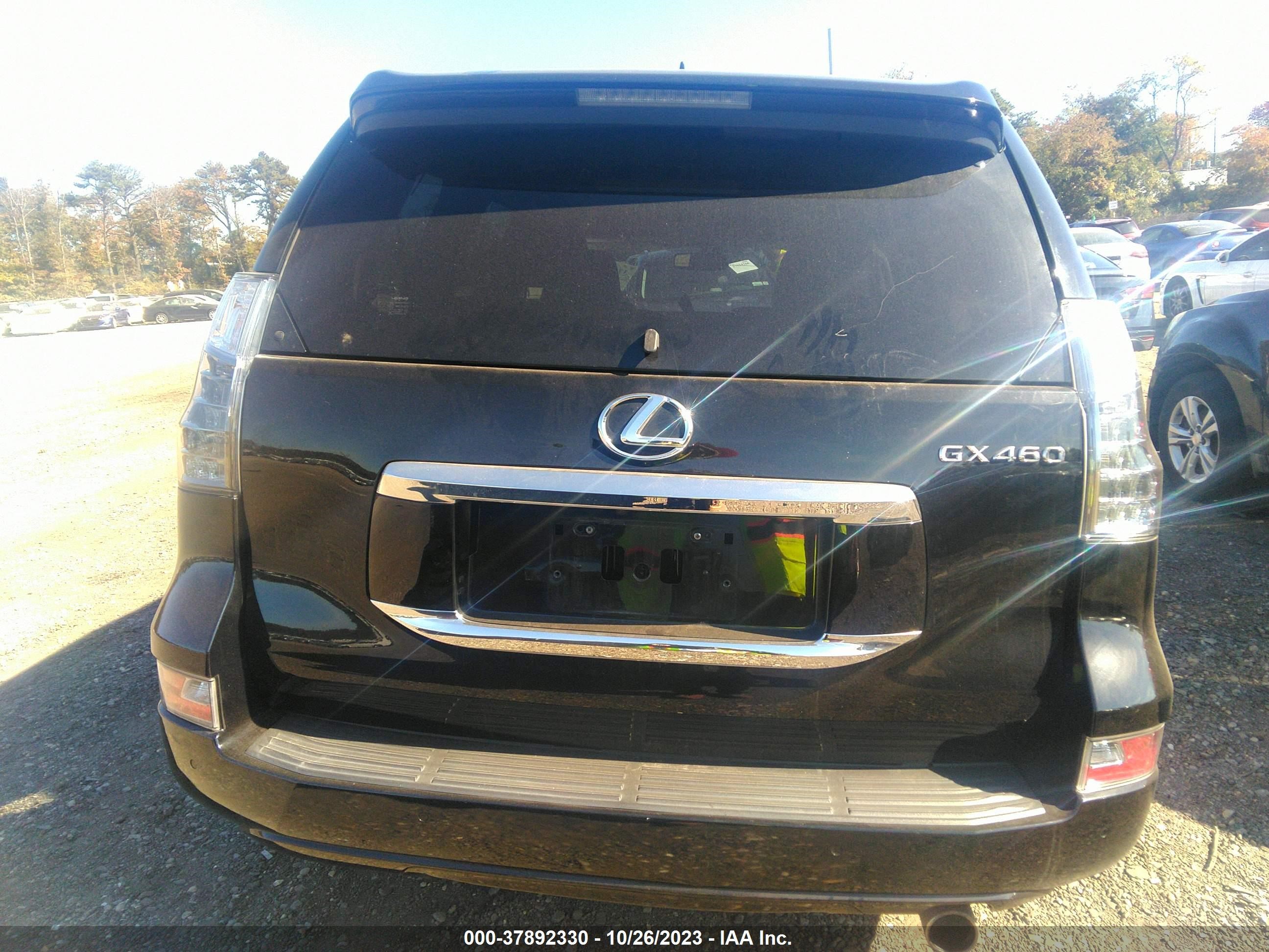 Photo 16 VIN: JTJBM7FX3J5210037 - LEXUS GX 