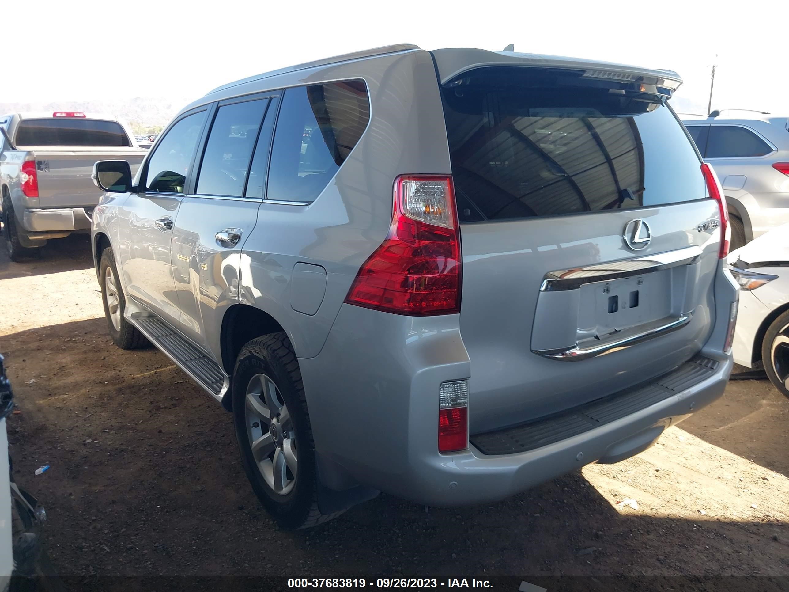 Photo 2 VIN: JTJBM7FX4B5018191 - LEXUS GX 