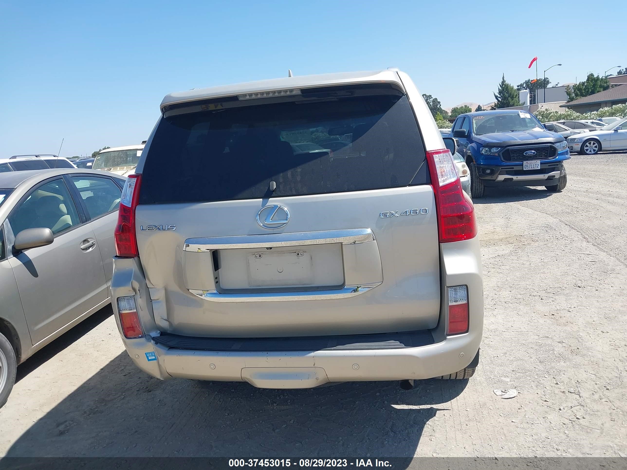 Photo 15 VIN: JTJBM7FX5A5004458 - LEXUS GX 