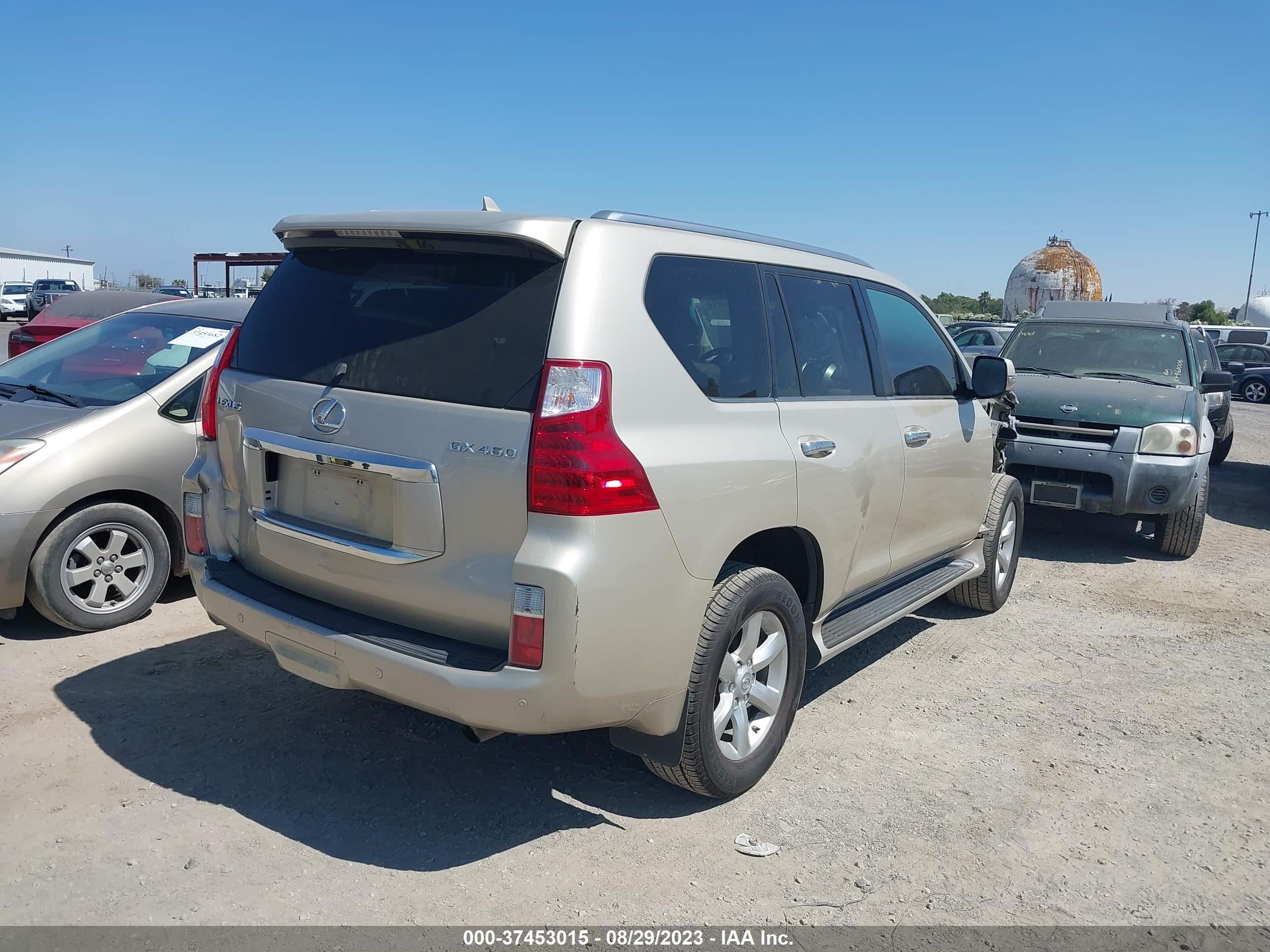 Photo 3 VIN: JTJBM7FX5A5004458 - LEXUS GX 