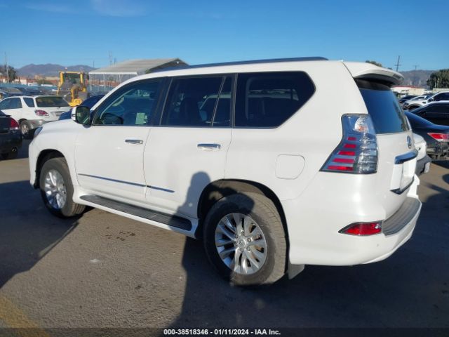 Photo 2 VIN: JTJBM7FX5H5170523 - LEXUS 460 