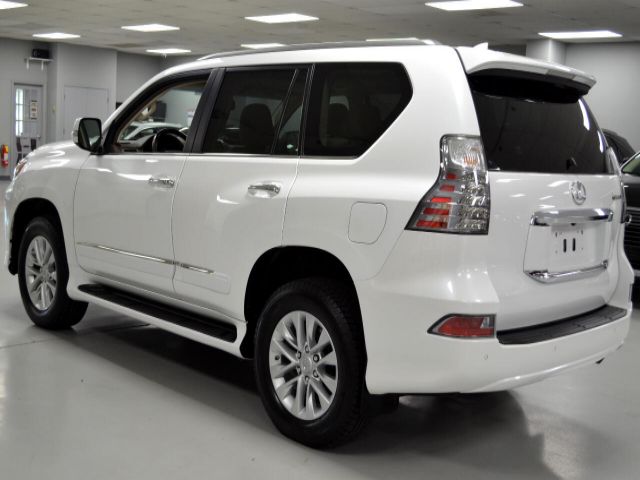 Photo 2 VIN: JTJBM7FX5K5217069 - LEXUS GX 