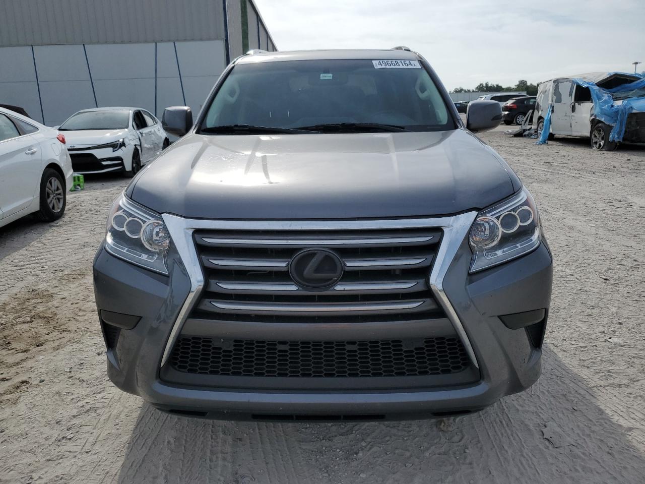 Photo 4 VIN: JTJBM7FX6H5173706 - LEXUS GX 