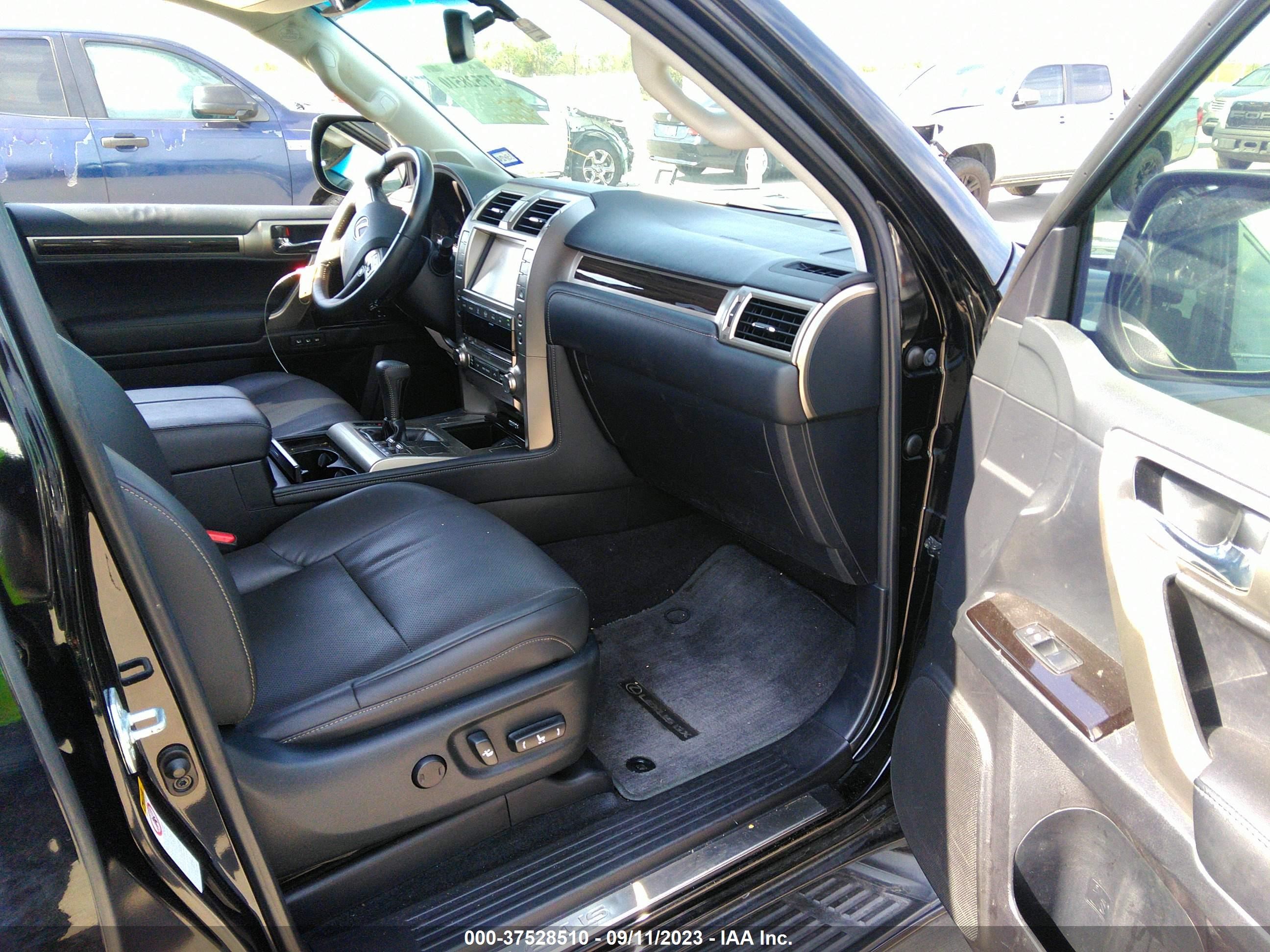 Photo 4 VIN: JTJBM7FX7G5120821 - LEXUS GX 