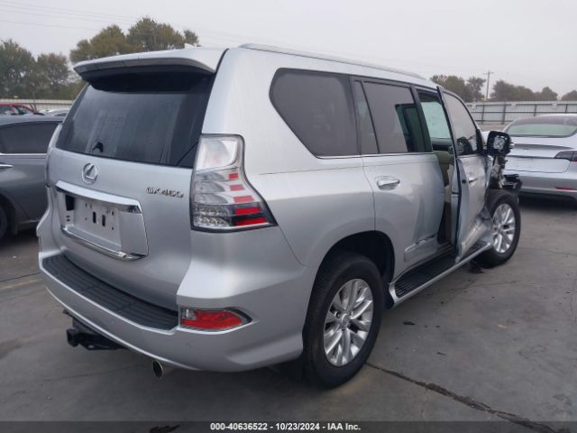 Photo 3 VIN: JTJBM7FX7J5204726 - LEXUS GX 