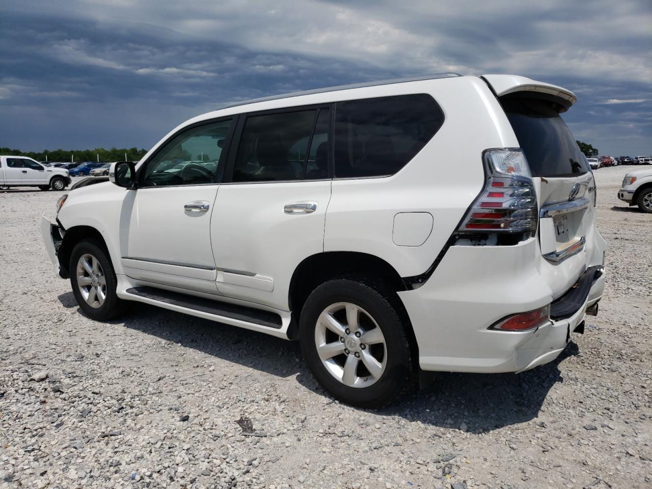 Photo 1 VIN: JTJBM7FX7J5208369 - LEXUS GX 