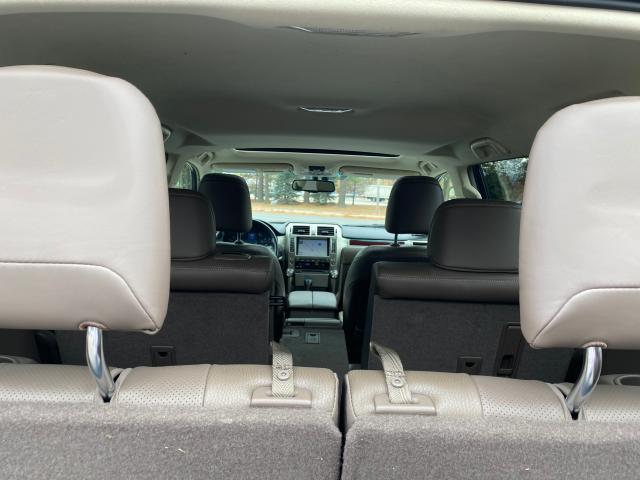 Photo 8 VIN: JTJBM7FX8B5021370 - LEXUS GX 460 