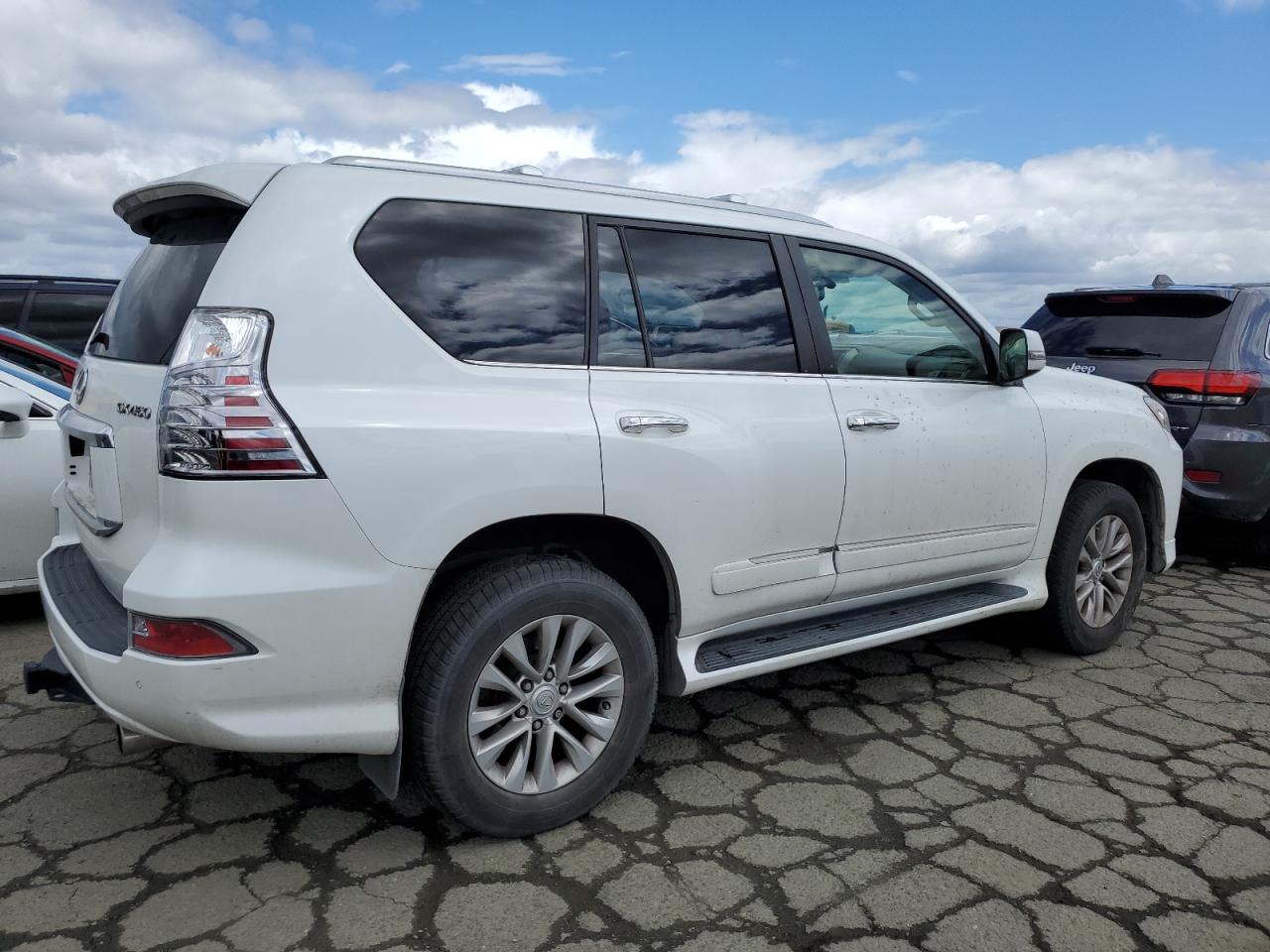 Photo 2 VIN: JTJBM7FX9F5116672 - LEXUS GX 