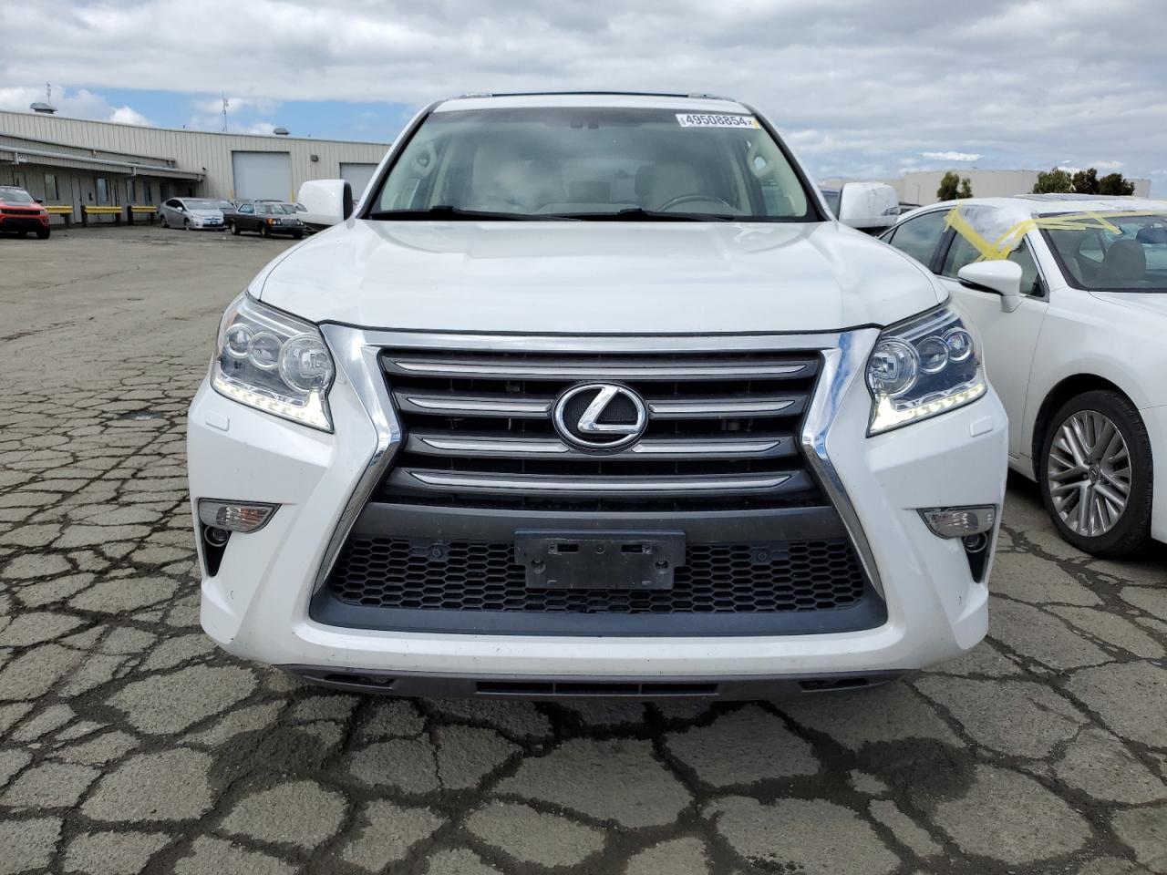 Photo 4 VIN: JTJBM7FX9F5116672 - LEXUS GX 