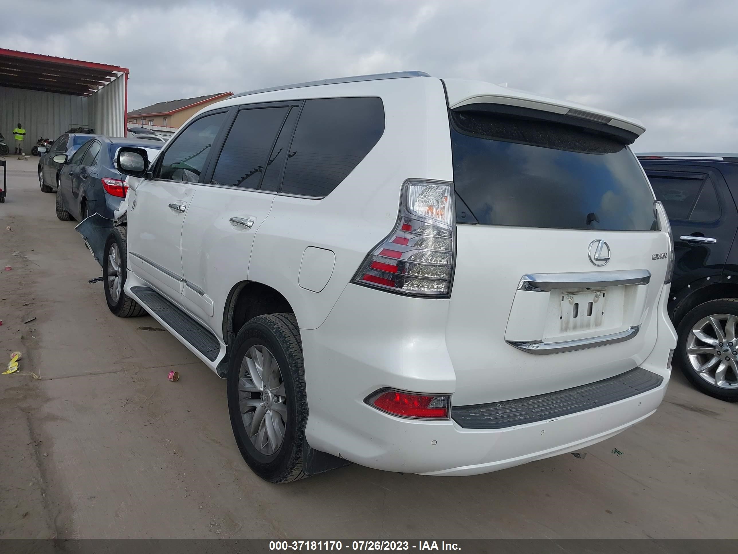 Photo 2 VIN: JTJBM7FX9G5137118 - LEXUS GX 