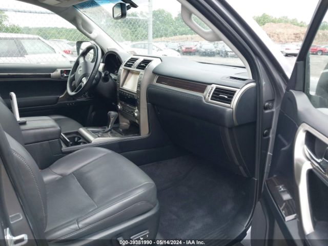 Photo 4 VIN: JTJBM7FX9J5197004 - LEXUS 460 