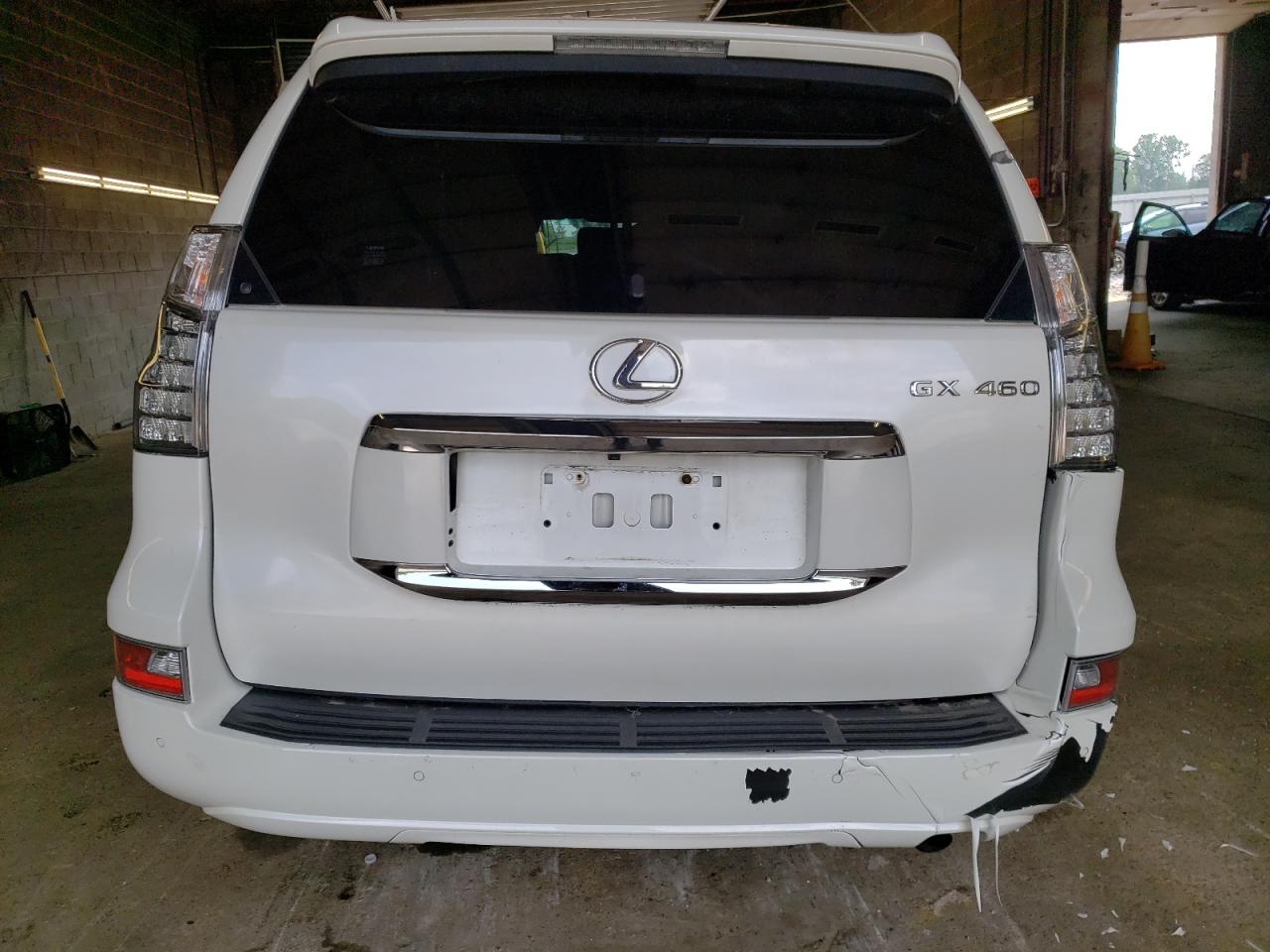 Photo 5 VIN: JTJBM7FXXJ5207684 - LEXUS GX 