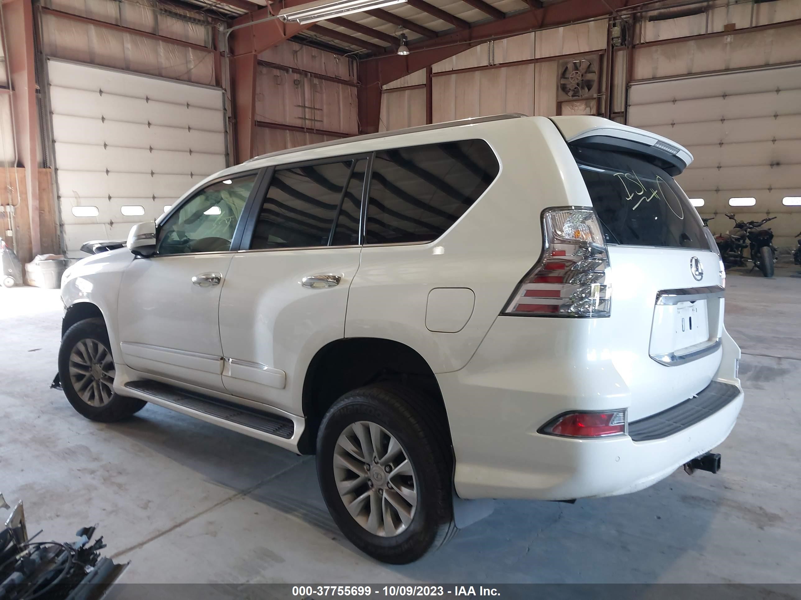 Photo 2 VIN: JTJBM7FXXK5233977 - LEXUS GX 