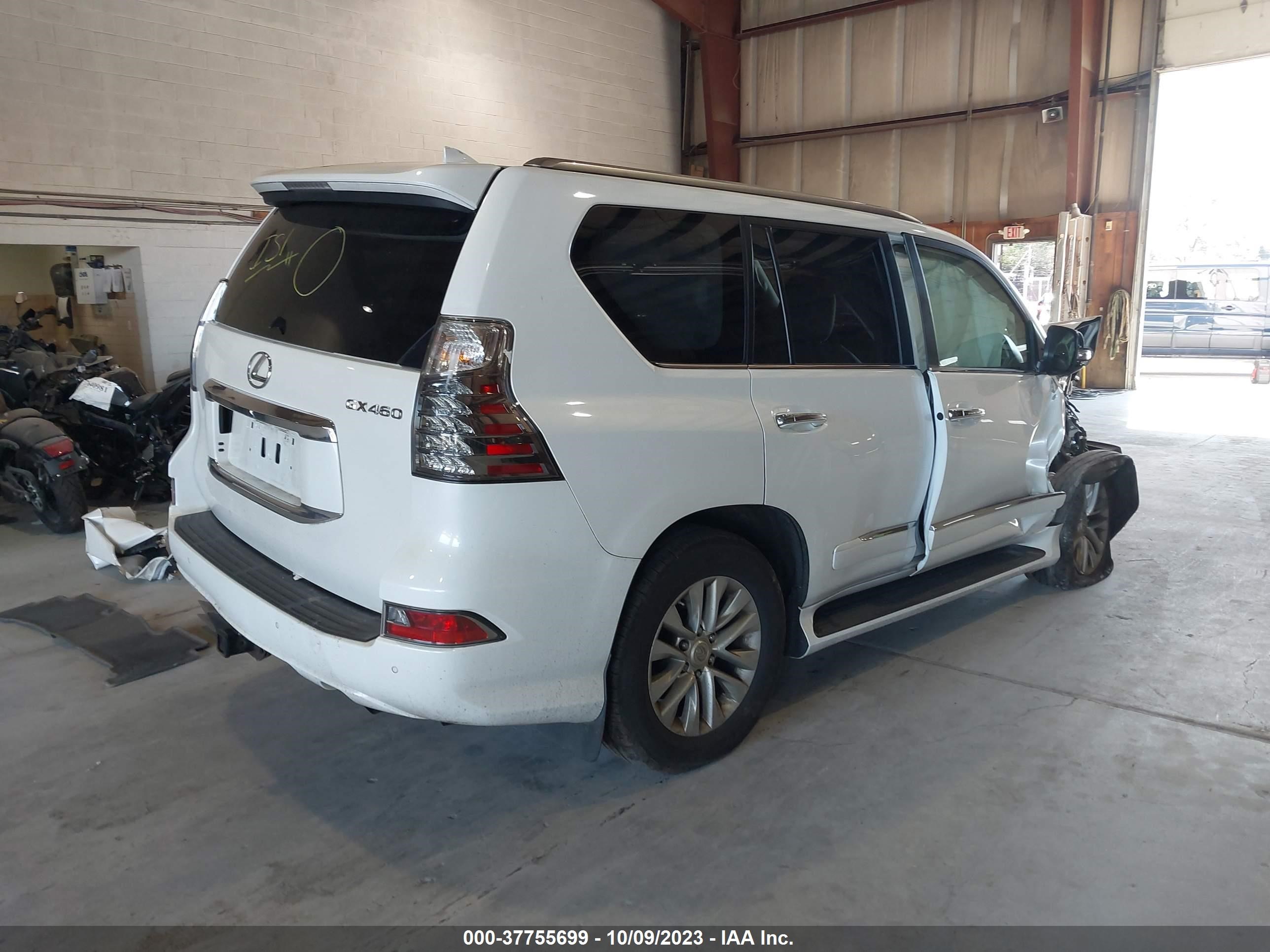 Photo 3 VIN: JTJBM7FXXK5233977 - LEXUS GX 