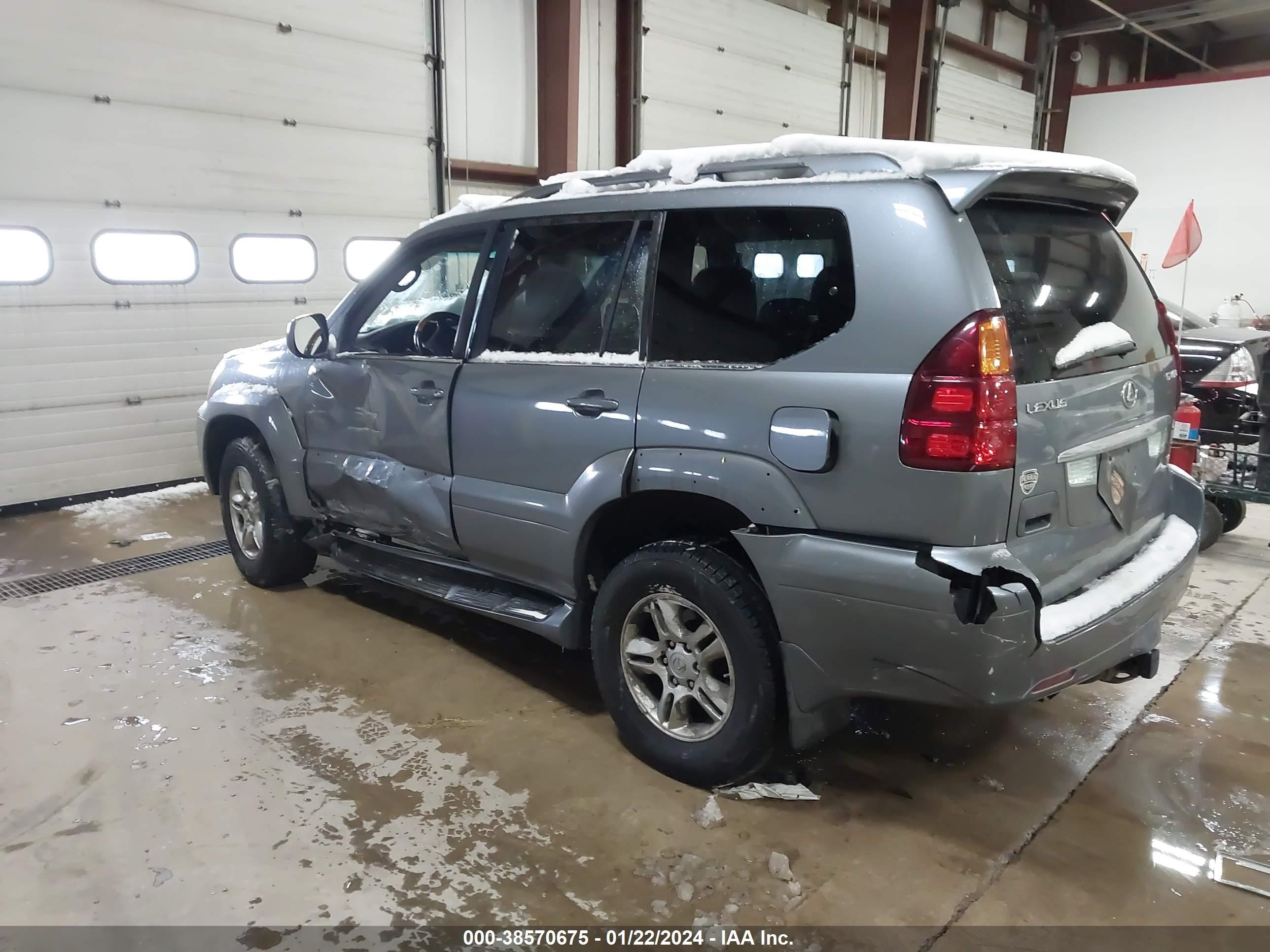 Photo 2 VIN: JTJBT20X340049544 - LEXUS GX 