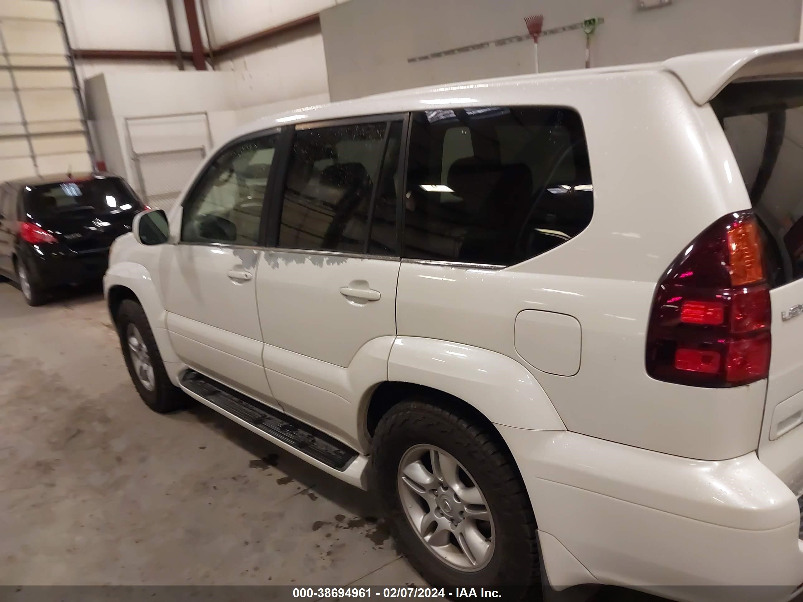 Photo 5 VIN: JTJBT20X370146389 - LEXUS GX 