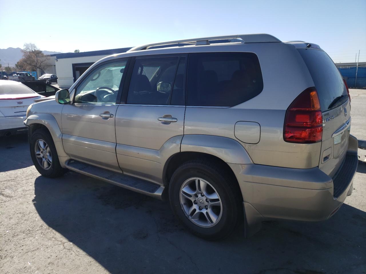 Photo 1 VIN: JTJBT20X440045261 - LEXUS GX 