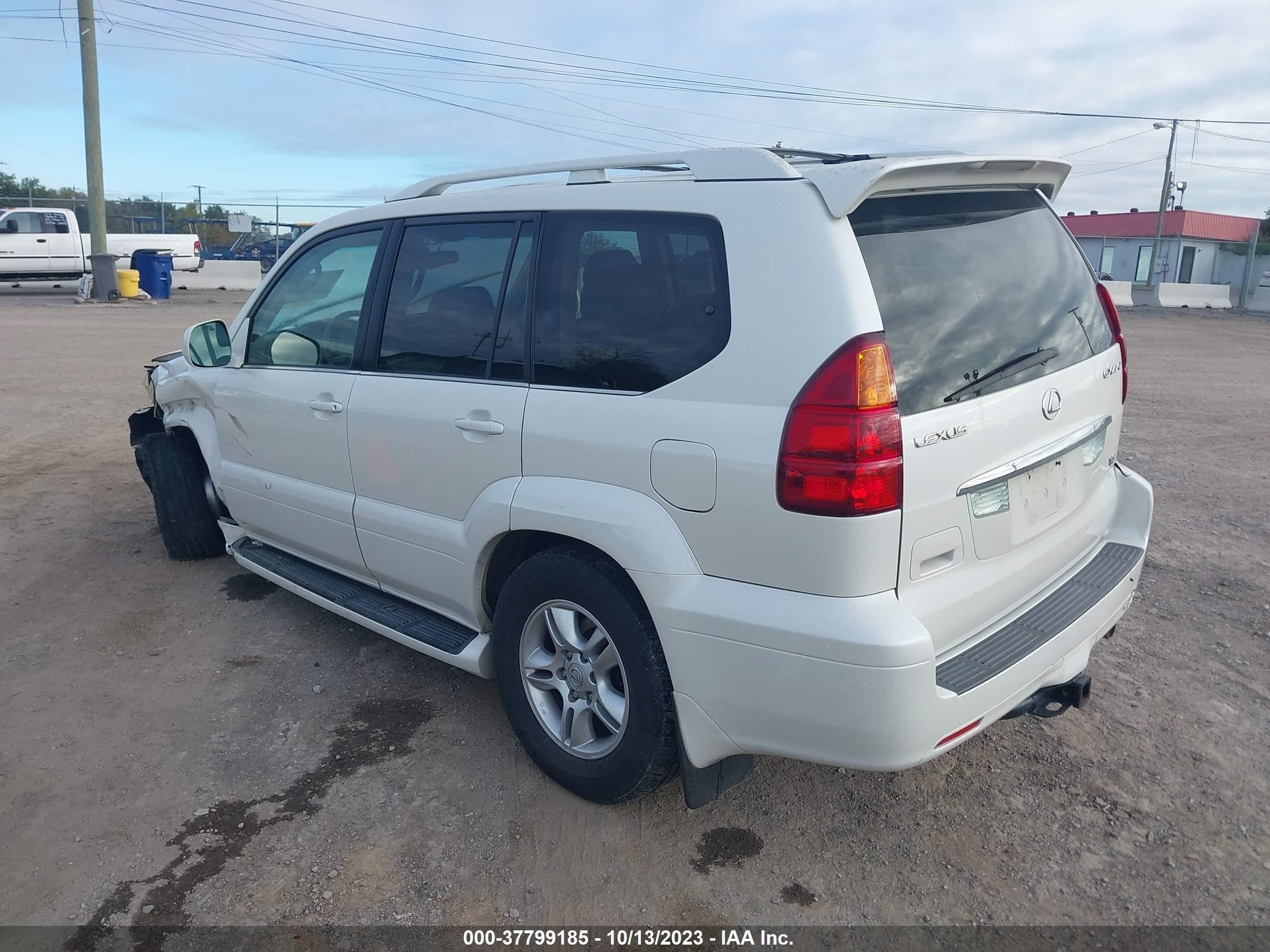 Photo 2 VIN: JTJBT20X440068121 - LEXUS GX 