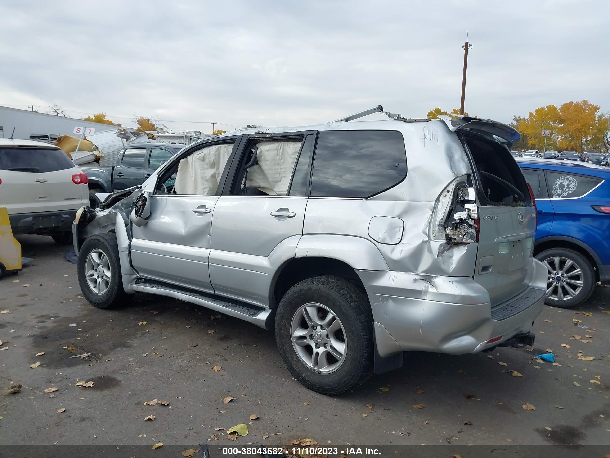 Photo 2 VIN: JTJBT20X460124268 - LEXUS GX 