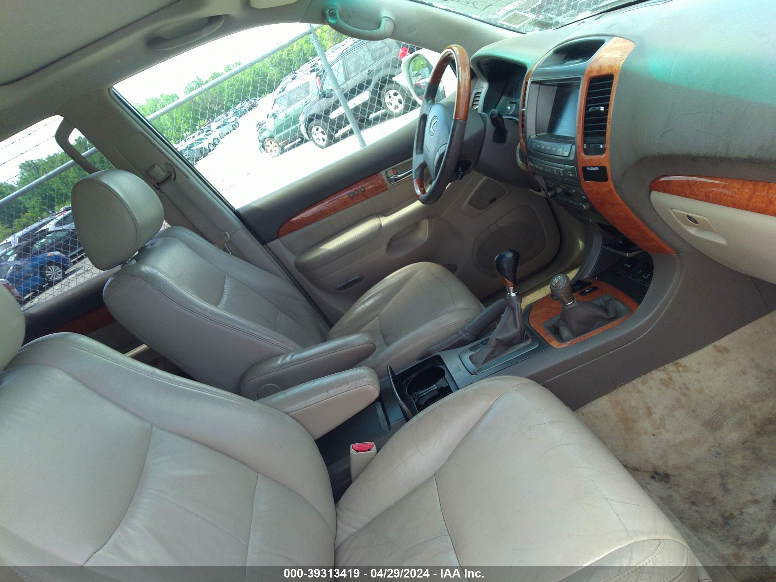 Photo 4 VIN: JTJBT20X470128659 - LEXUS GX 